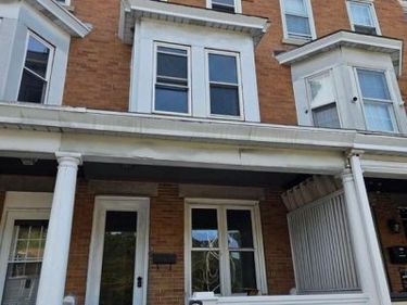 650 1/2 E BROAD STREET , TAMAQUA, PA 18252