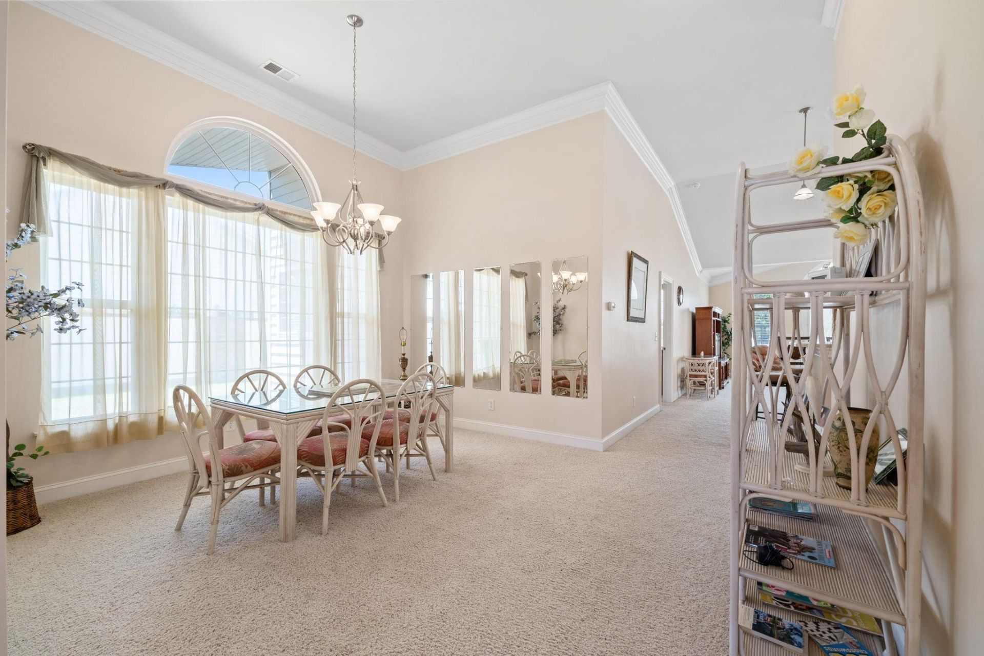 215 Kessinger Dr.  Photo 8