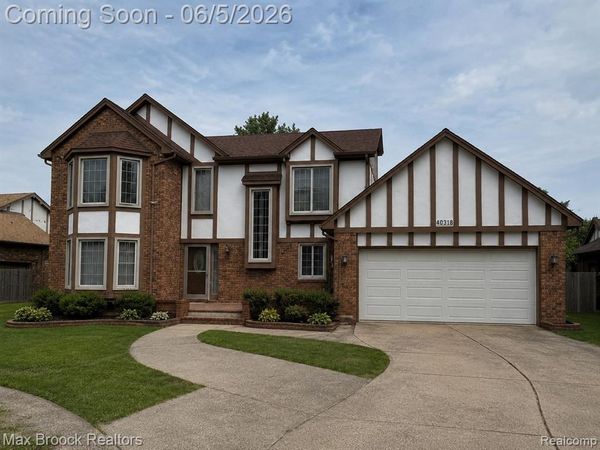 40318 Denbigh Drive, Sterling Heights, MI 48310