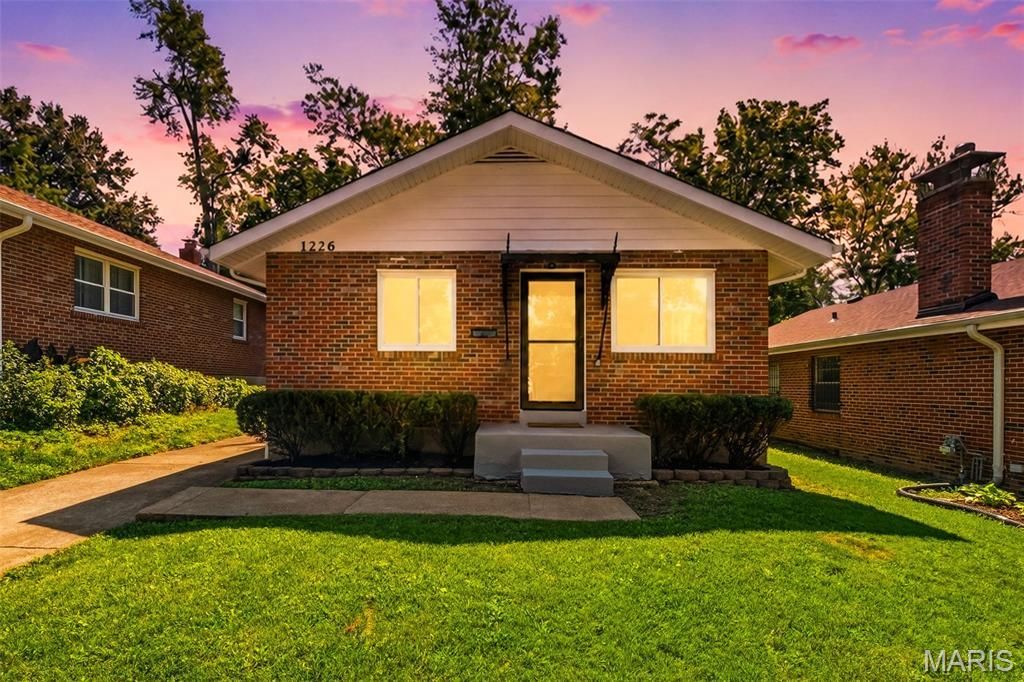 1226 Watts Avenue , University City, MO 63130 Main Photo