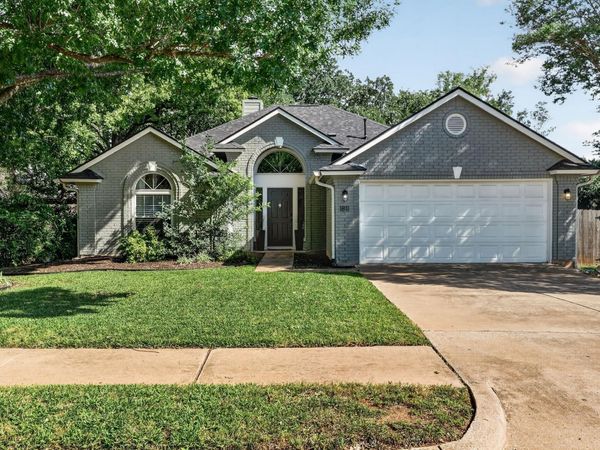 1811 Old Mill RD , Cedar Park, TX 78613