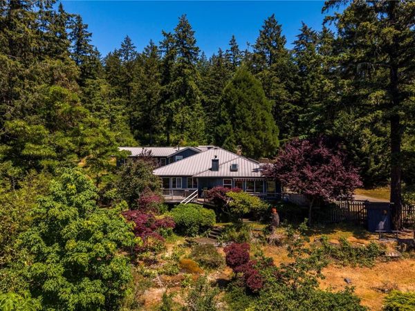 148 Oakspring Rd , Salt Spring, BC V8K 1S8