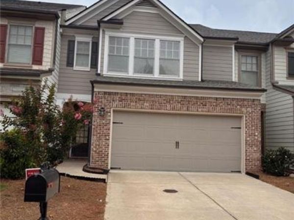 615 Township Cir , Alpharetta, GA 30004