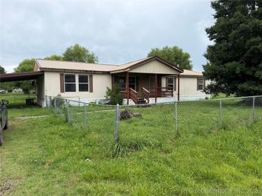 444 Sun Prairie , Pryor, OK 74361