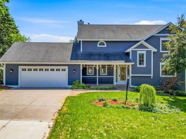 7629 74th Street S, Cottage Grove, MN 55016