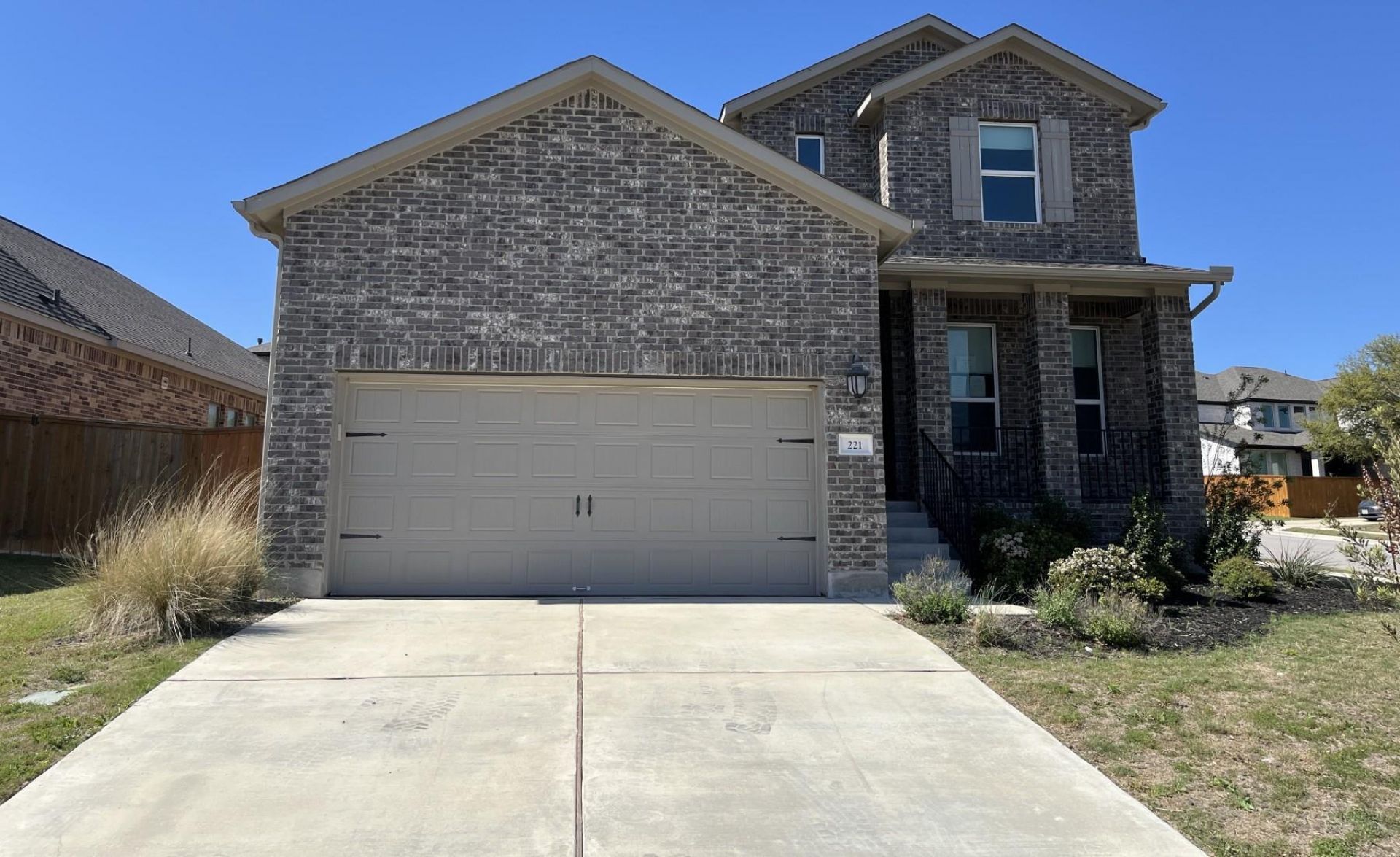 221 Green Knoll Ln , Georgetown, TX 78628 Main Photo