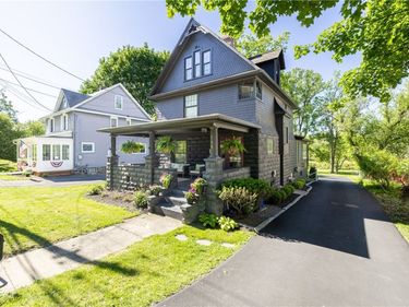 168 E Main Street , Victor, NY 14564