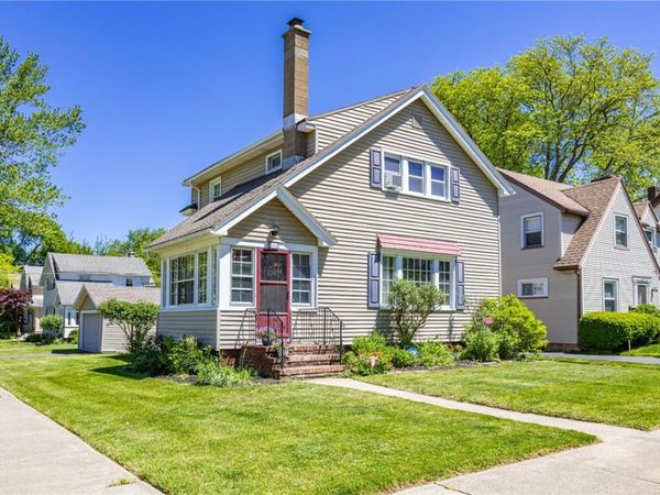 66 Hardison Road , Rochester, NY 14617
