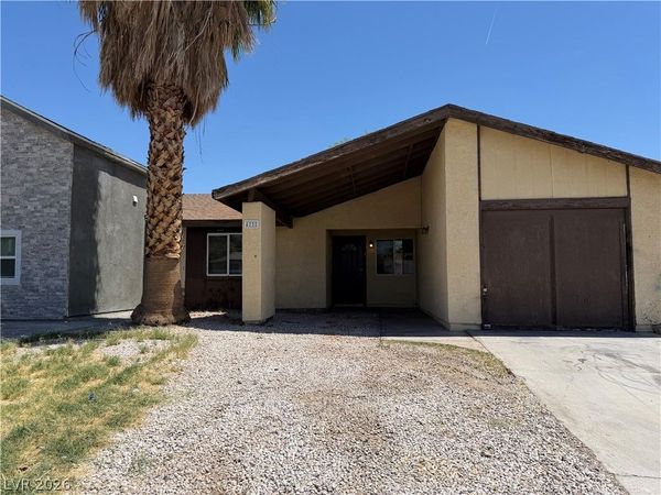 4732 Chantilly Avenue , Las Vegas, NV 89110