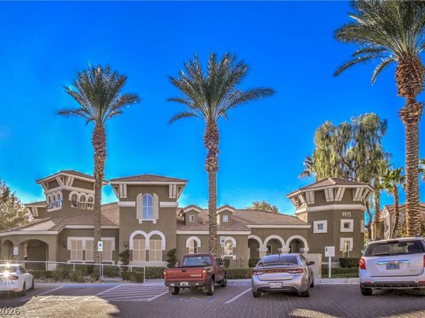 10001 Peace Way , Unit 2214, Las Vegas, NV 89147