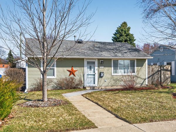 1021 E Taylor Street , DeKalb, IL 60115