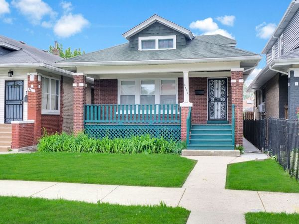 9420 S Saint Lawrence Avenue , Chicago, IL 60619