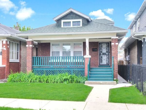 9420 S Saint Lawrence Avenue , Chicago, IL 60619