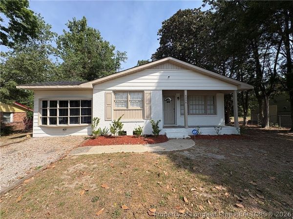 4334 Forestview Drive, Fayetteville, NC 28304
