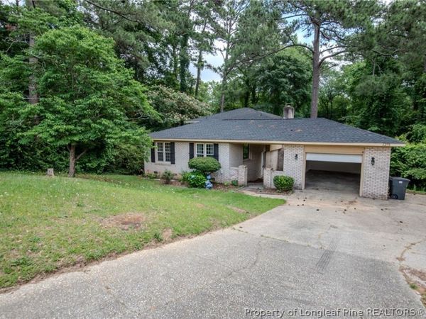 6258 Stoney Point Loop, Fayetteville, NC 28306