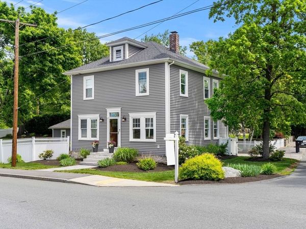 77 Corbett St, Andover, MA 01810