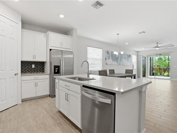 28009 Seasons Tide AVE , BONITA SPRINGS, FL 34135
