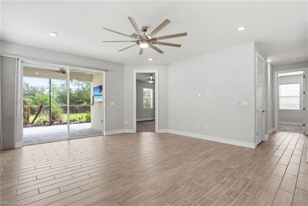 28009 Seasons Tide Ave , Bonita Springs, FL 34135 Photo