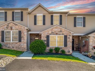 728 S 82ND STREET , HARRISBURG, PA 17111