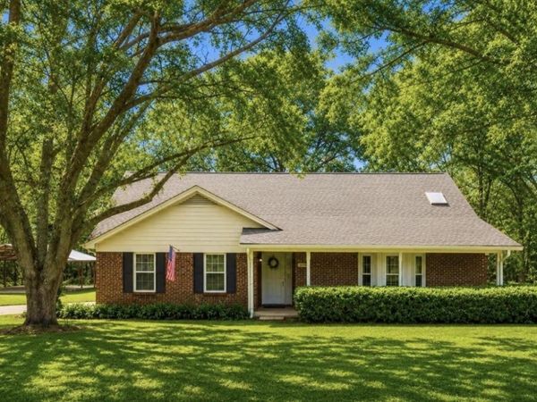 3906 Concord Road, Havana, FL 32333