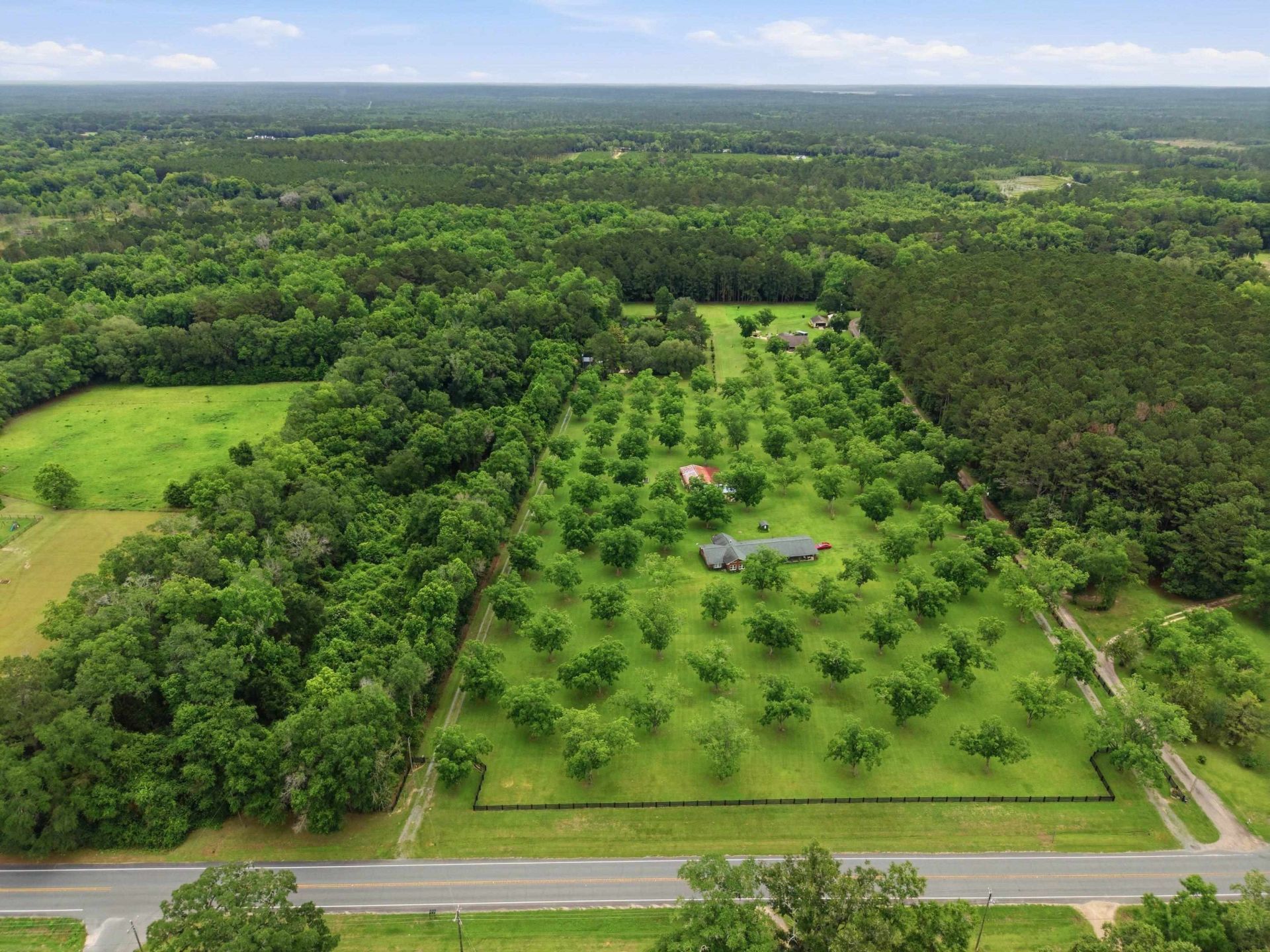 3906 Concord Road, Havana, FL 32333 Photo