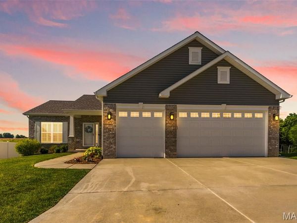 206 Rivermist Court , O'Fallon, MO 63366