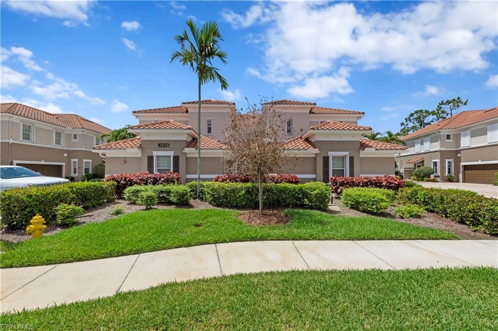 10351 Glastonbury Cir , Unit 201, Fort Myers, FL 33913 Photo