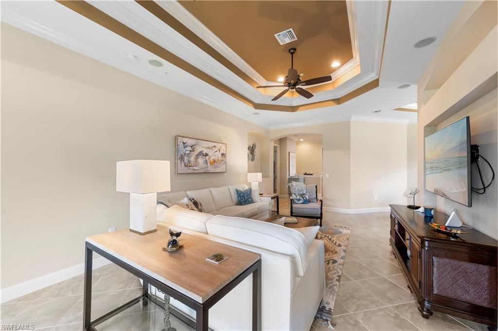 10351 Glastonbury Cir , Unit 201, Fort Myers, FL 33913 Photo