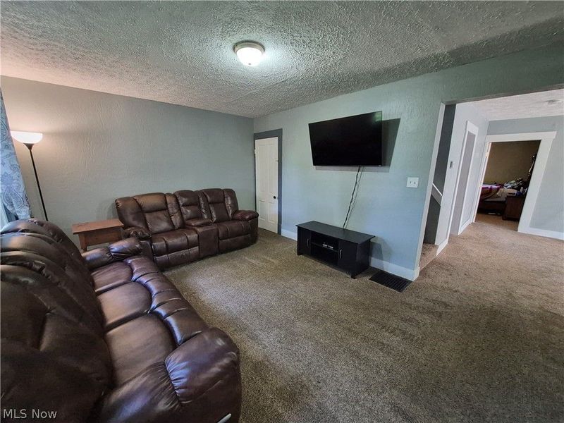 1029 E Main Street, Coshocton, OH 43812 Photo 10