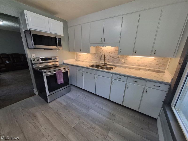 1029 E Main Street, Coshocton, OH 43812 Photo 7
