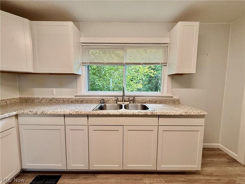 552 Gray Street, Zanesville, OH 43701 Photo 7