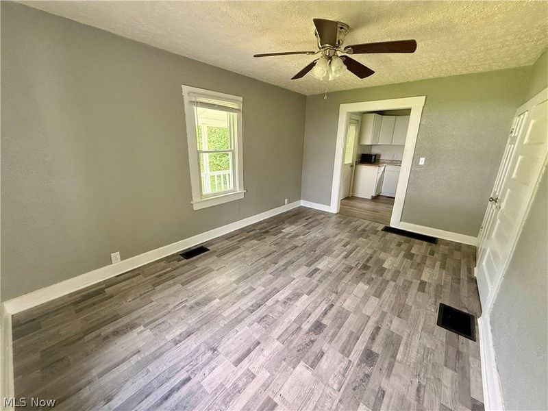 552 Gray Street, Zanesville, OH 43701 Photo 9