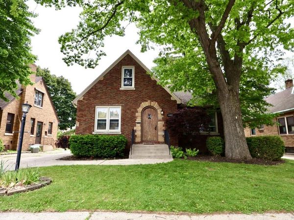 6309 40th AVENUE, Kenosha, WI 53142