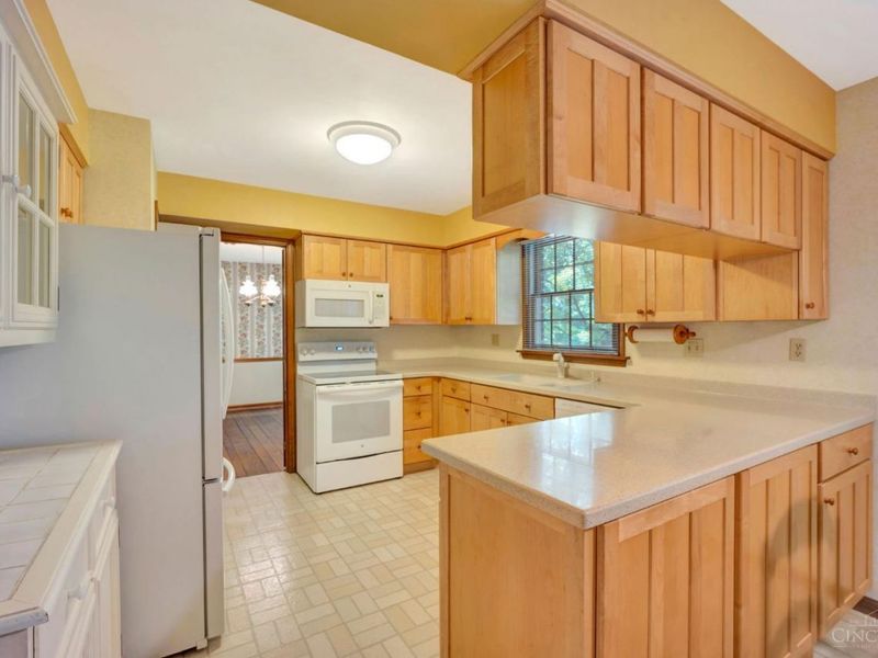 2865 Countrylake Drive, Cincinnati, OH 45233 Photo 14