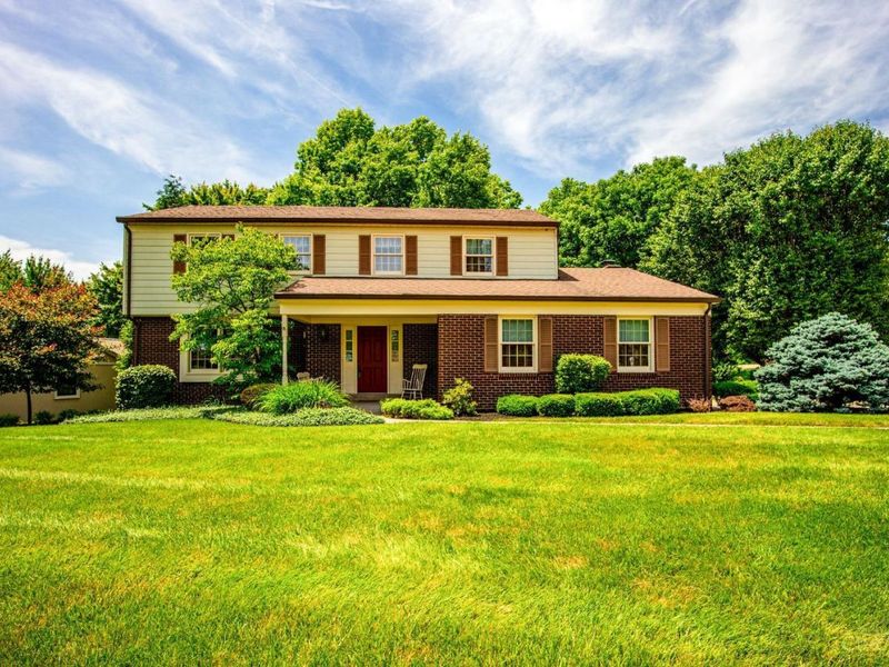 2865 Countrylake Drive, Cincinnati, OH 45233 Photo 2