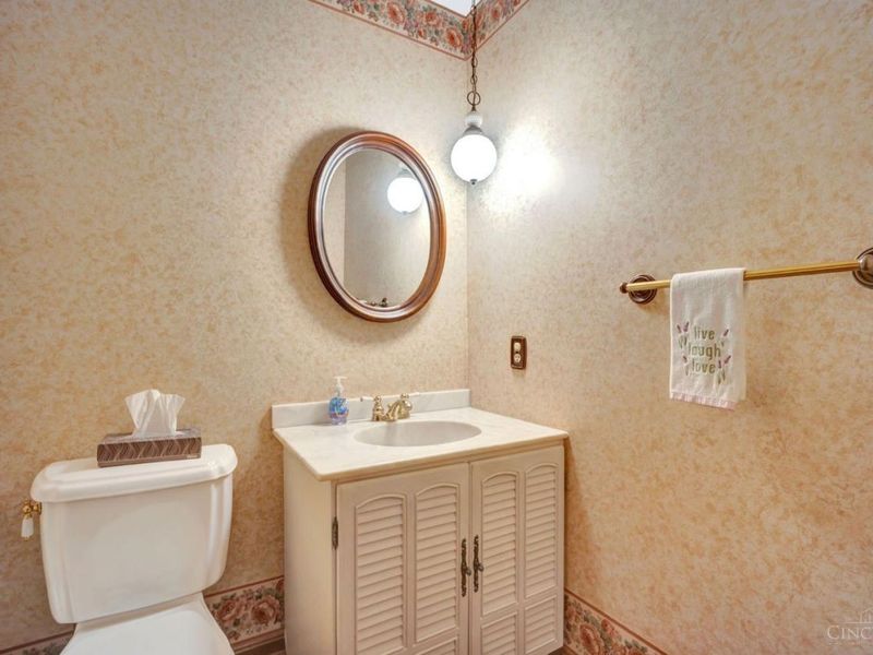 2865 Countrylake Drive, Cincinnati, OH 45233 Photo 24