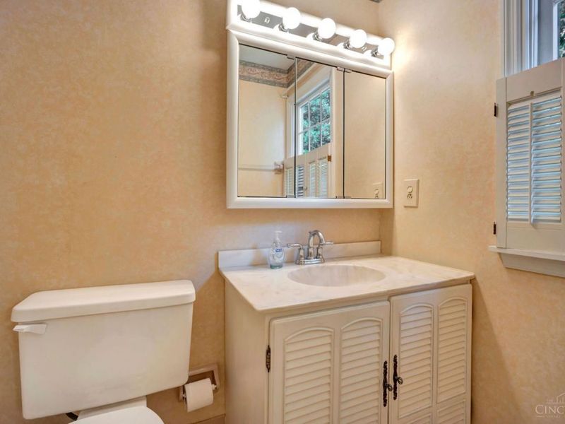 2865 Countrylake Drive, Cincinnati, OH 45233 Photo 29