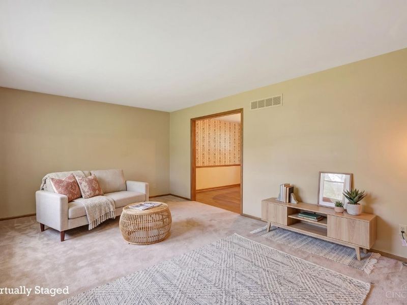 2865 Countrylake Drive, Cincinnati, OH 45233 Photo 6