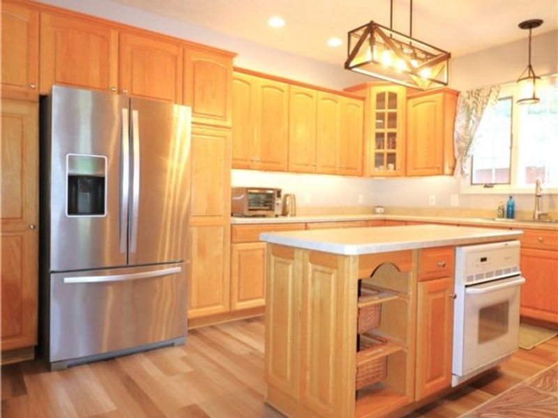8503 Risden Road, Vermilion, OH 44089 Photo 4