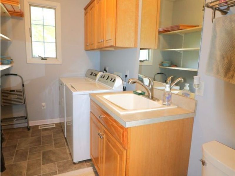 8503 Risden Road, Vermilion, OH 44089 Photo 7