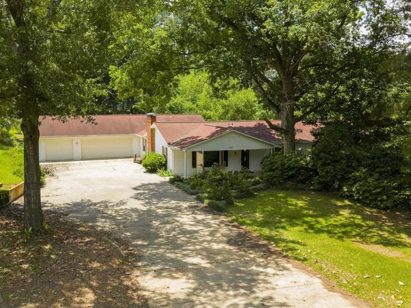 3177 Highway 24 Highway, Camden, AR 71701