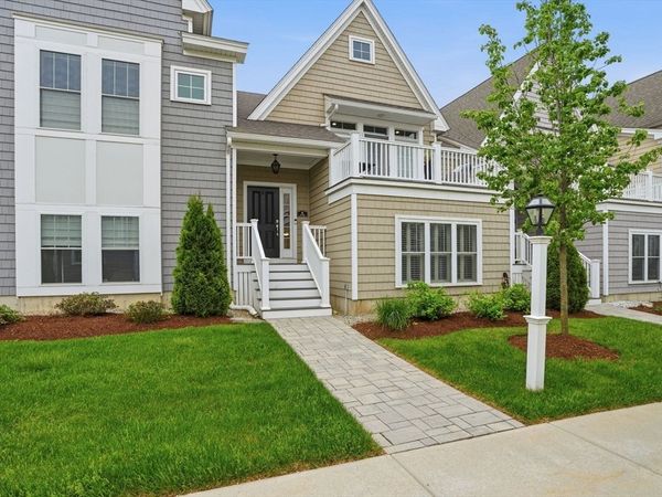 6 Ivy Ln, Plymouth, MA 02360