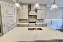 3132 Sturbridge Road photo 4