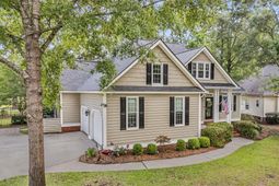 195 Prestwick Court photo 4