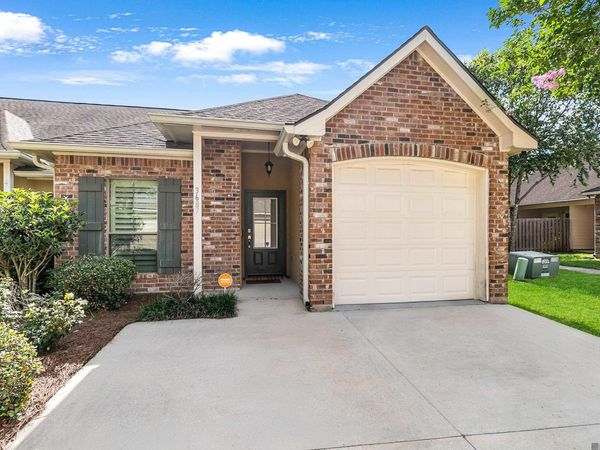 3687 Cottagewood Dr, Baton Rouge, LA 70816