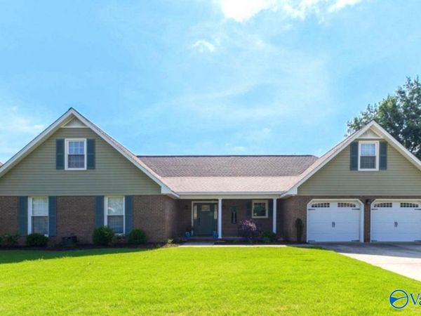 2003 Lancaster Avenue, Decatur, AL 35603