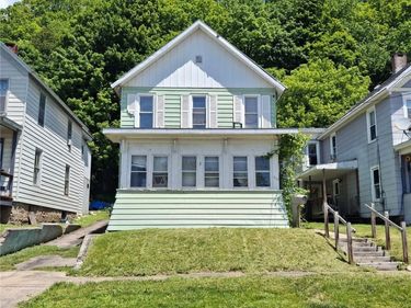 216 Loomis Street , Little Falls, NY 13365