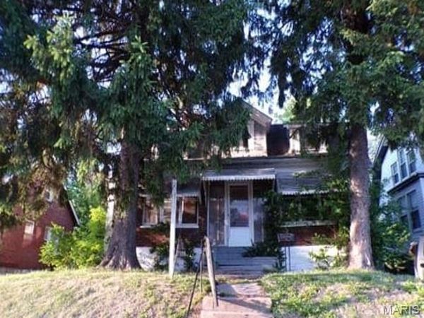 7109 Woodrow Avenue , St Louis, MO 63121
