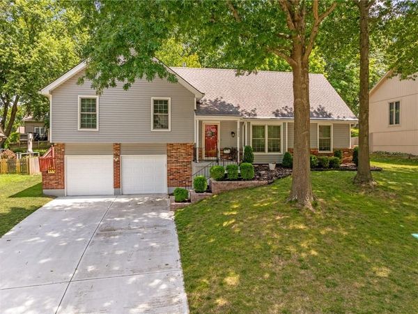 7335 Monrovia Street, Shawnee, KS 66216