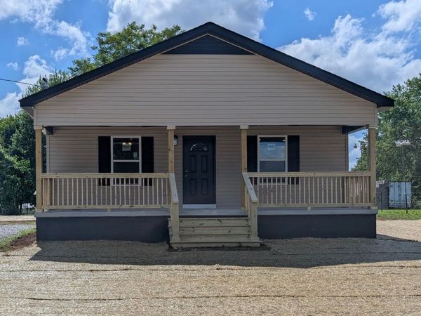 109 Spruce St, Cowan, TN 37318